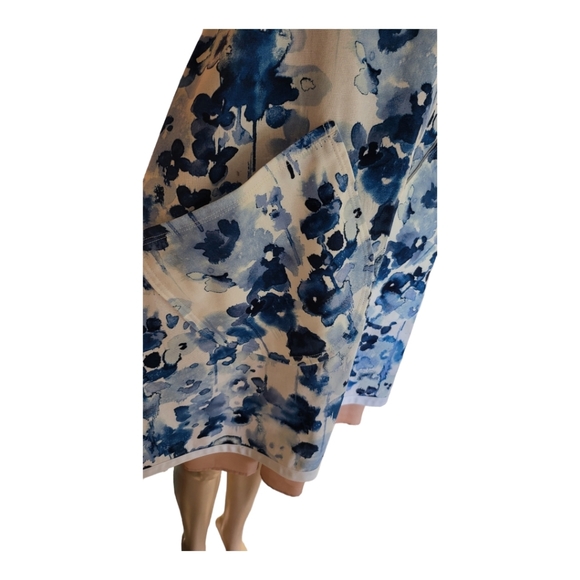 CROSS BACK APRONS FLORAL PRINT - Picture 4 of 5